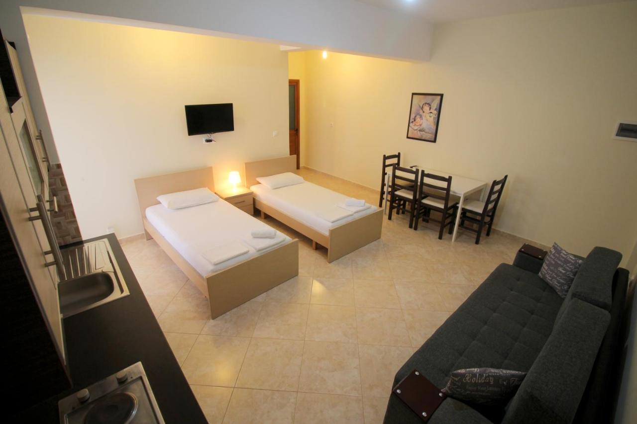 Erjon Appartement
