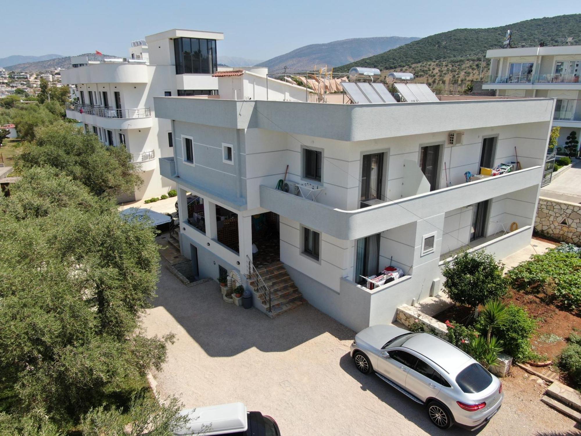 Appartement Erjon